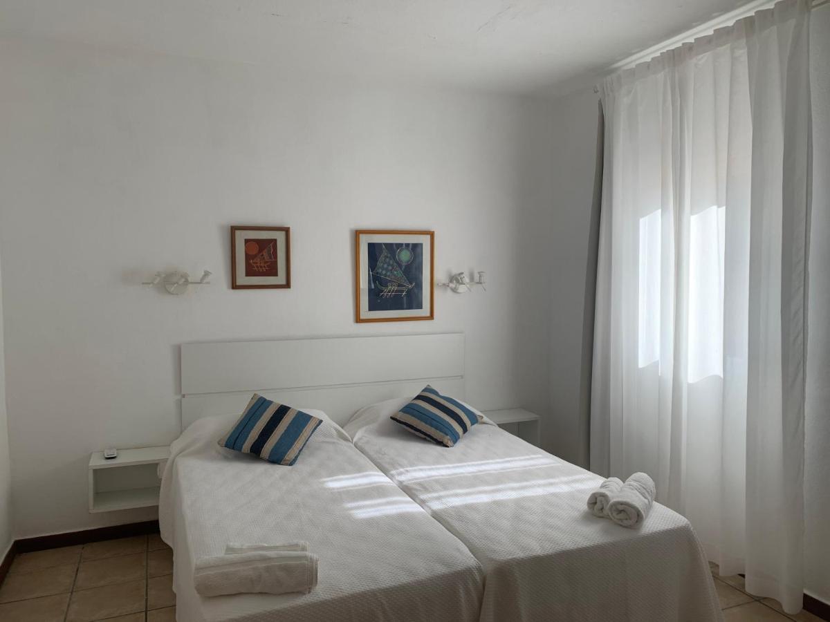 Apartamentos Vista Vedra La Savina  Exterior photo